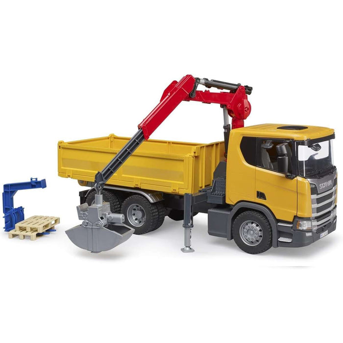 BRUDER Camion Da Cantiere Scania Super 560R Con Gru E 2 Pallet - 03551
