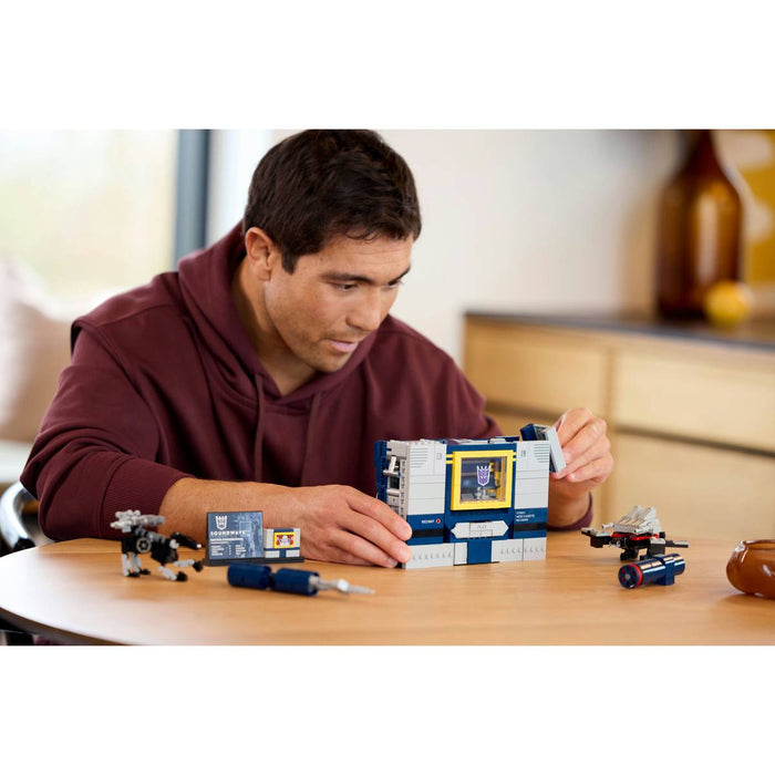 LEGO Transformers: Soundwave - 10358