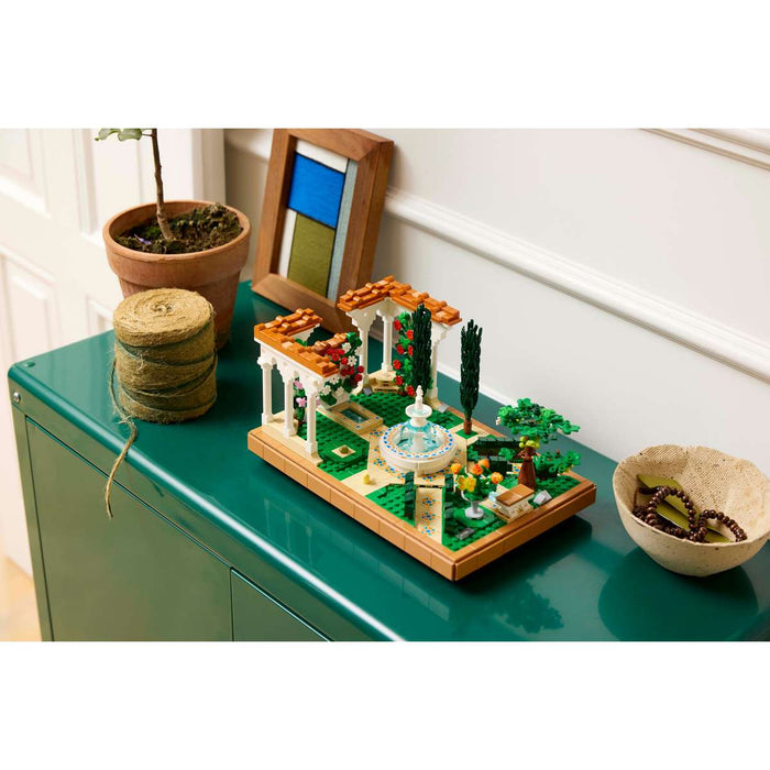 LEGO Il Giardino Della Fontana - 10359