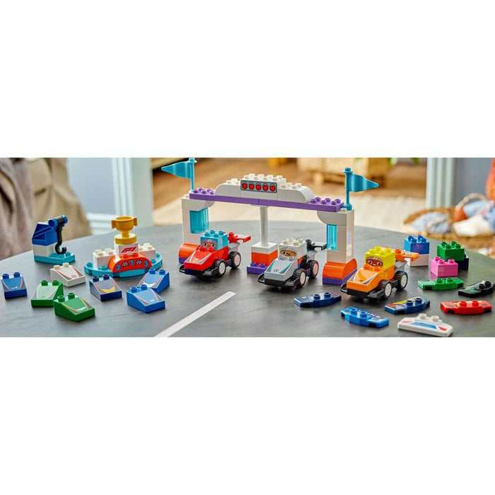 LEGO Auto Da Corsa E Piloti Team F1® - 10445