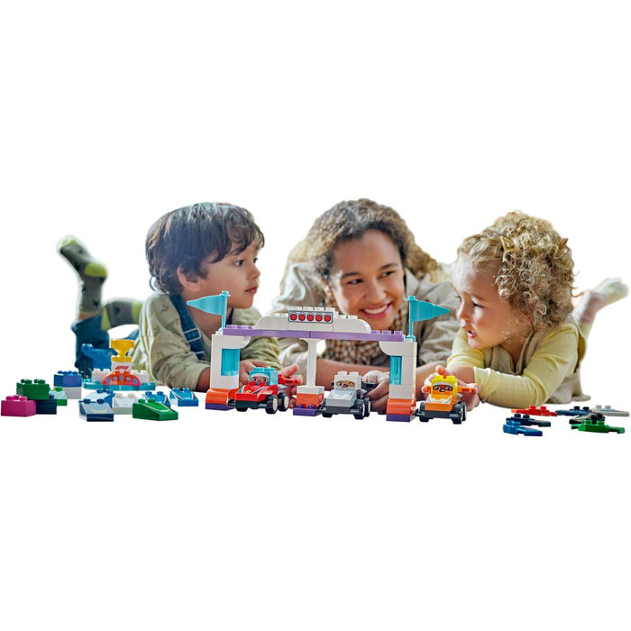 LEGO Auto Da Corsa E Piloti Team F1® - 10445