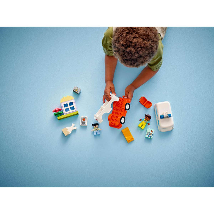 LEGO Ambulanza E Autista - 10447