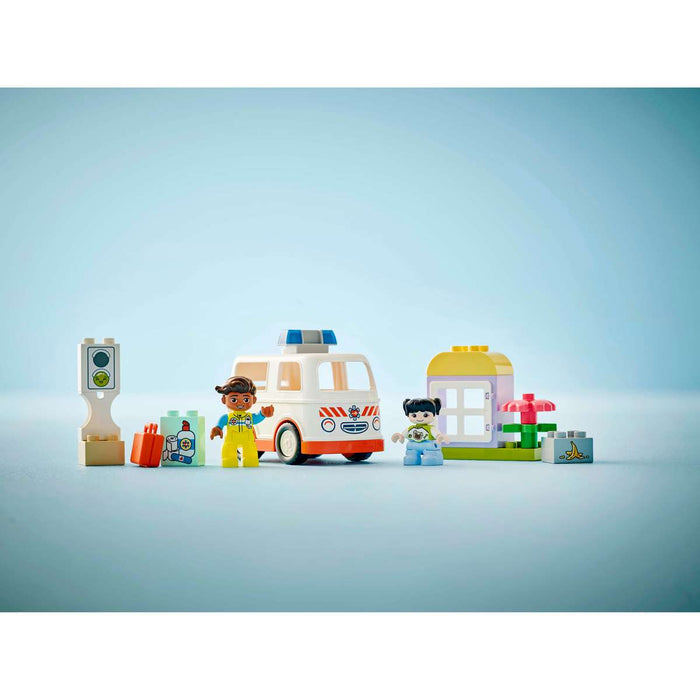 LEGO Ambulanza E Autista - 10447