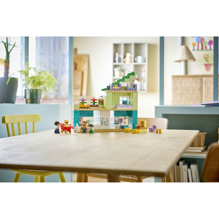 LEGO Casa Familiare Moderna 3 In 1 Con Personaggi - 10470