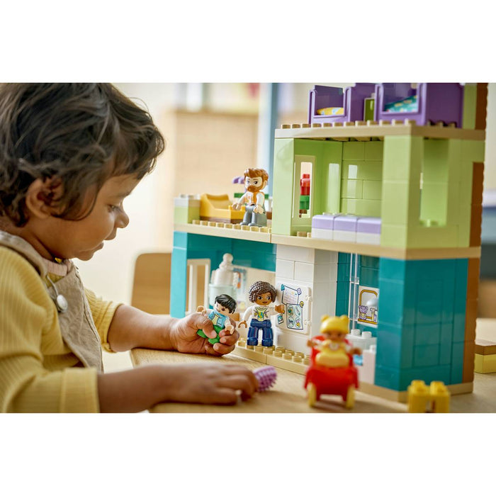 LEGO Casa Familiare Moderna 3 In 1 Con Personaggi - 10470