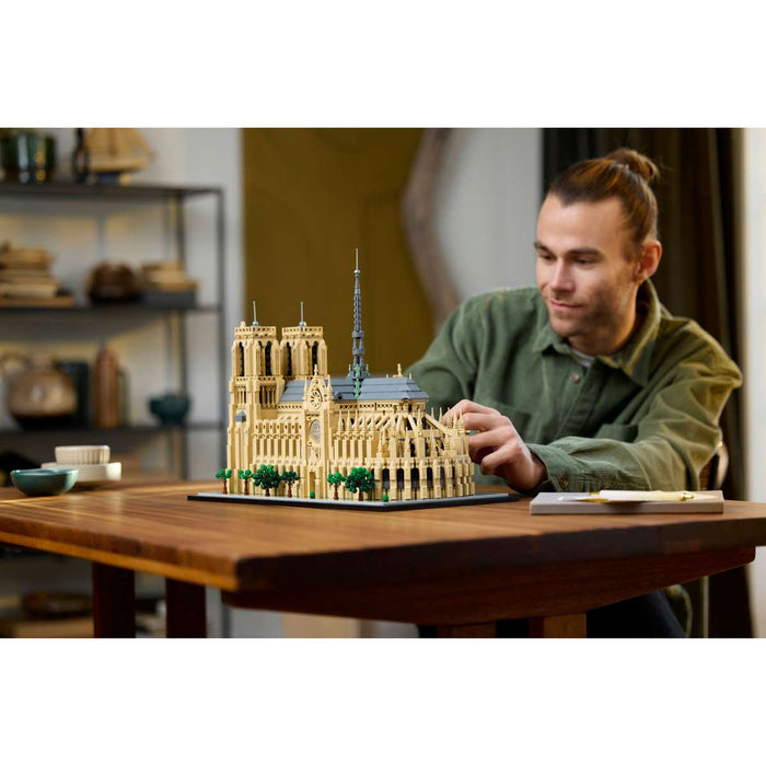 LEGO Notre-Dame De Paris - 21061