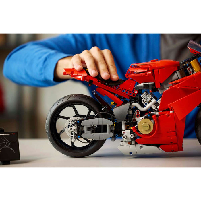 LEGO Motocicletta Ducati Panigale V4 S - 42202