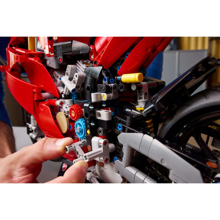 LEGO Motocicletta Ducati Panigale V4 S - 42202