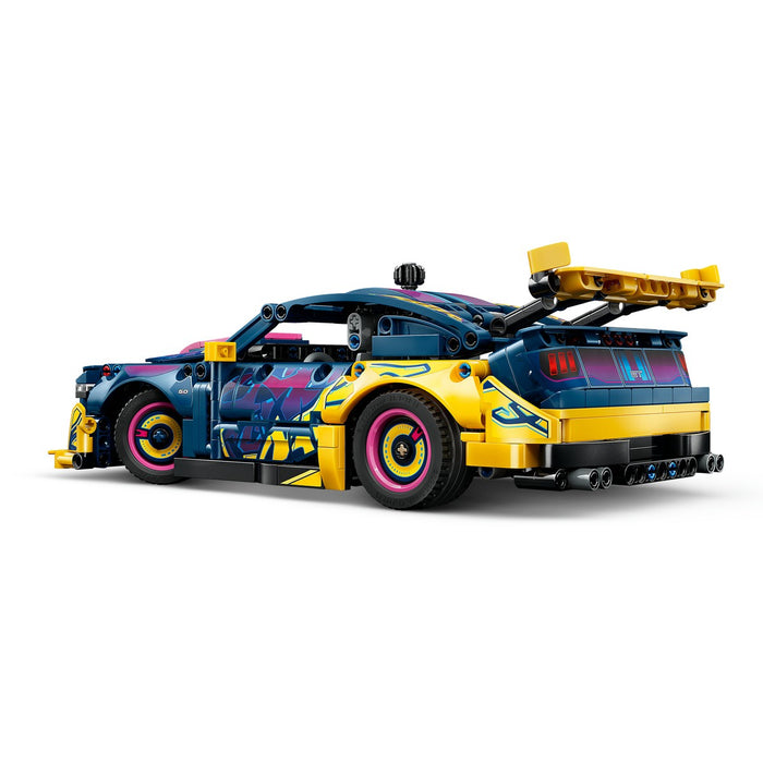 LEGO Ford Mustang Gt Custom Garage