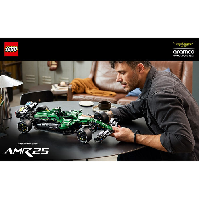 LEGO F1 Aston Martin Aramco Amr25
