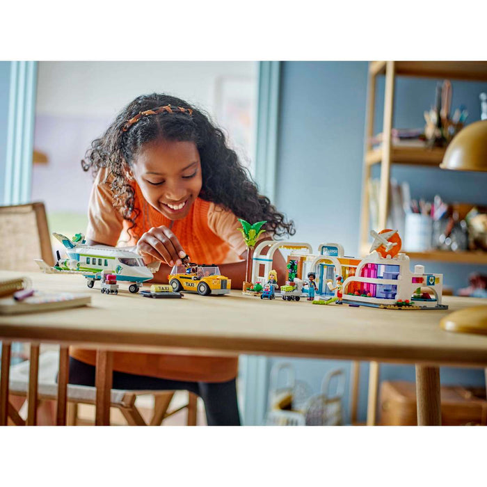 LEGO Aeroporto E Aereo Heartlake City - 42656