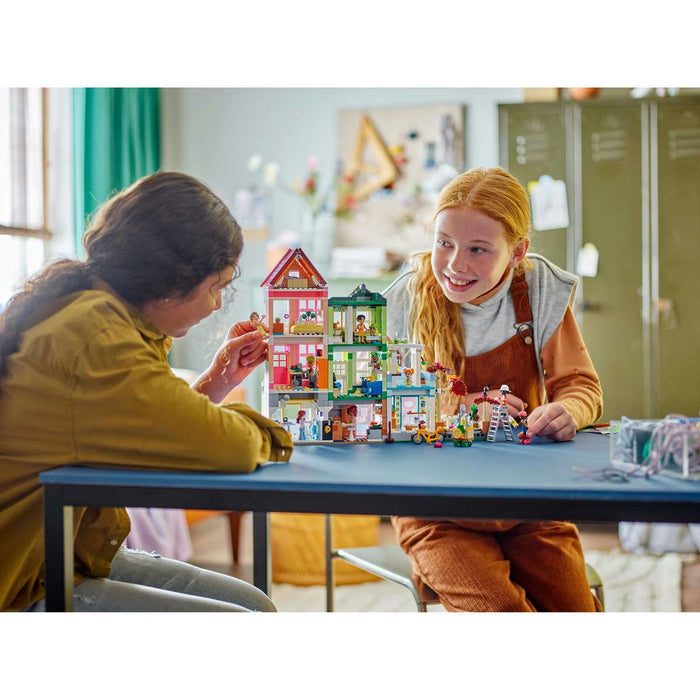 LEGO Appartamenti E Negozi Heartlake City - 42670