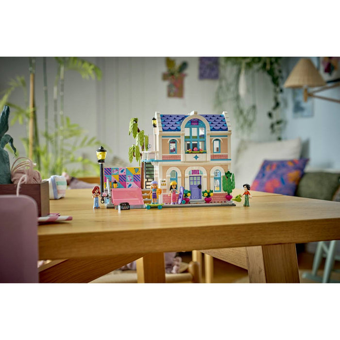 LEGO Casa Della Famiglia Di Liann - 42687