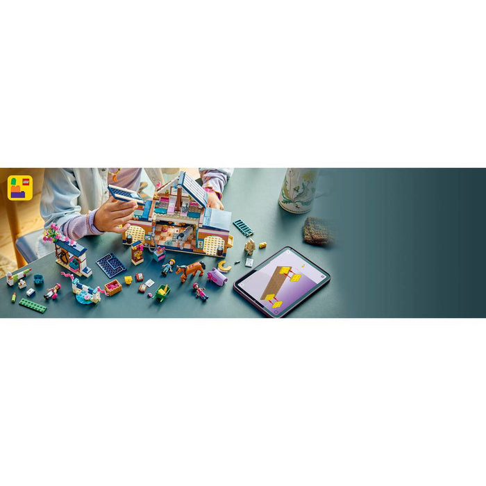 LEGO Scuderia E Accademia Di Equitazione - 42688