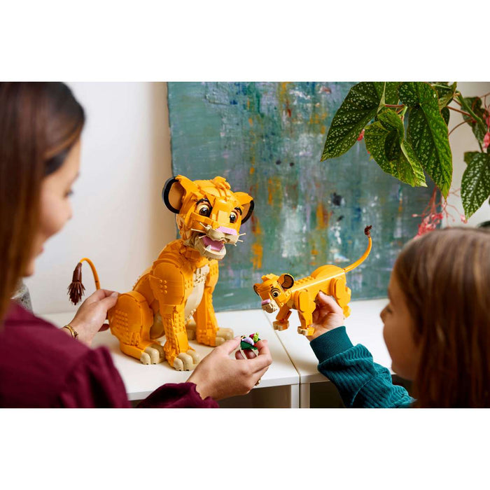 LEGO Giovane Simba, Re Leone - 43247