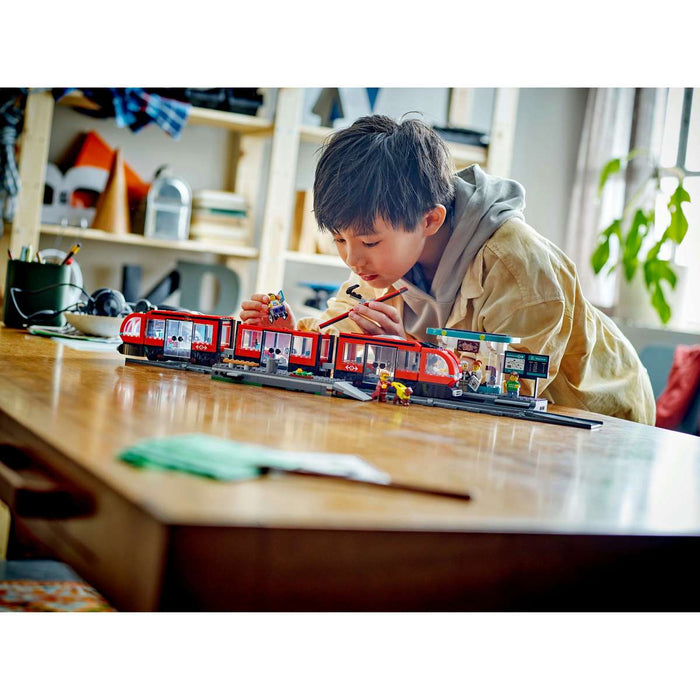 LEGO Tram E Fermata Del Tram - 60423