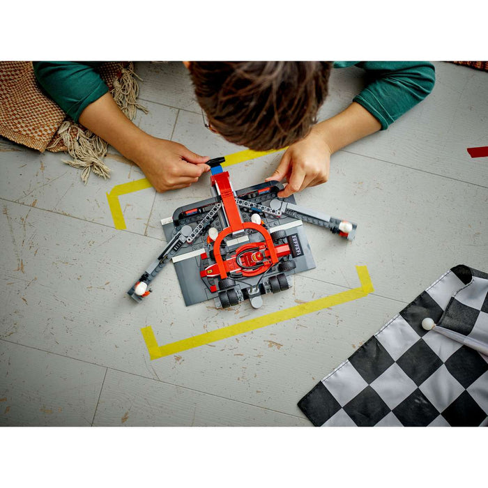 LEGO Pitstop E Meccanici Con Monoposto Ferrari F1® - 60443