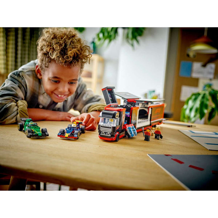 LEGO Autotrasportatore F1® Con Monoposto Rb20 E Amr24 F1® - 60445