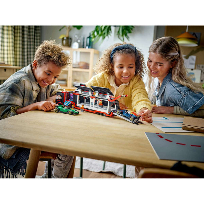 LEGO Autotrasportatore F1® Con Monoposto Rb20 E Amr24 F1® - 60445