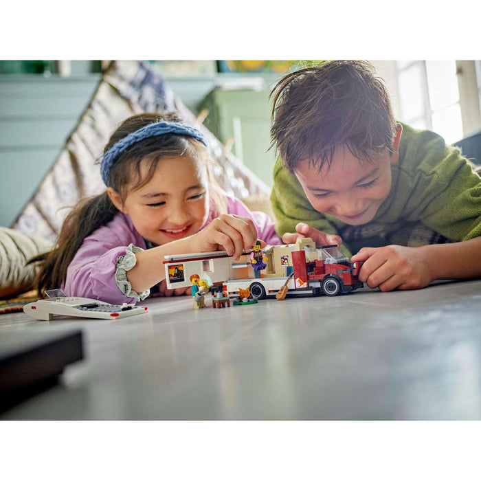 LEGO Camper Van Delle Vacanze D’Avventura - 60454