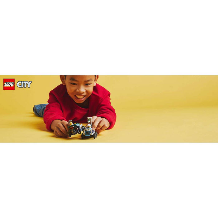 LEGO Pack Veicoli Da Corsa Aereo Contro Letto D' Ospedale - 60459