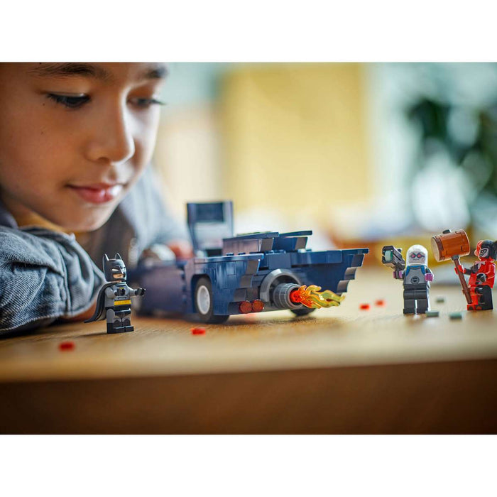 LEGO Batman Con Batmobile Vs. Harley Quinn E Mr. Freeze - 76274
