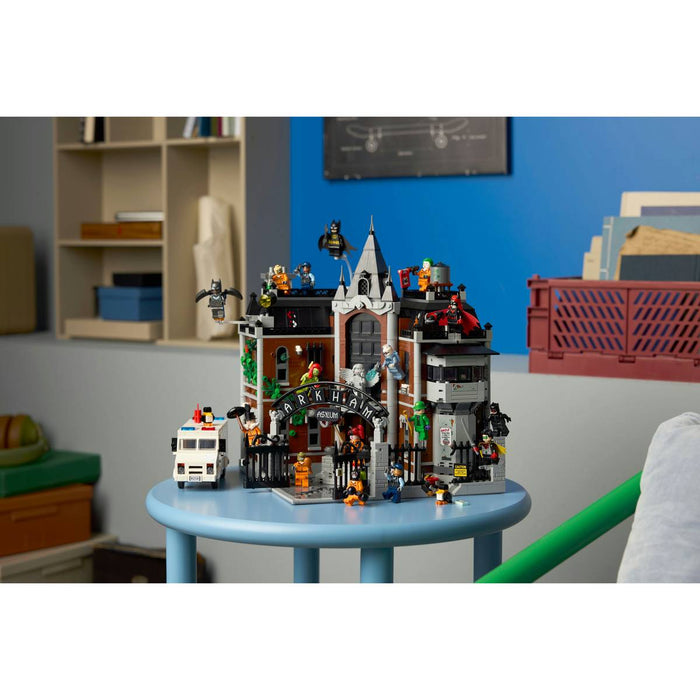 LEGO Arkham Asylum - 76300