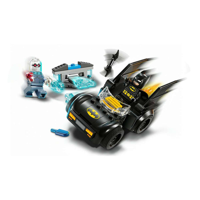 LEGO Batman E Batmobile Contro Mr Freeze - 76301