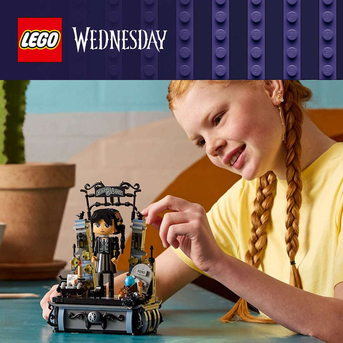 LEGO Personaggio Di Mercoledì Addams - 76780