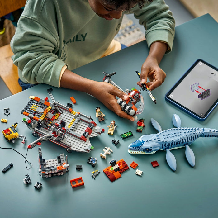 LEGO Attacco Alla Barca Del Mosasaurus