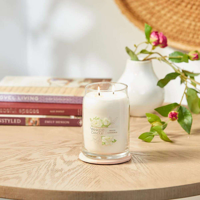 YANKEE CANDLE Giara Grande Signature White Gardenia - 1630696E