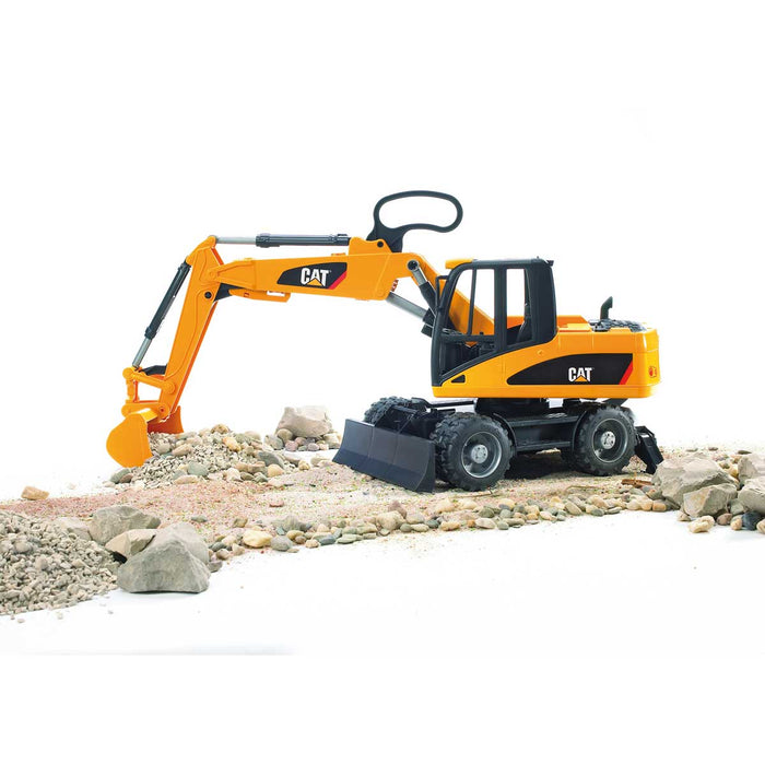 BRUDER Cat Ruspa Su Ruote - 02445