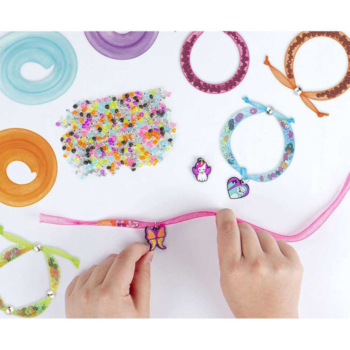 abeec Rainy Day Crafts - Set 6 in 1 per ragazze 5+: kit per la creazione di bracciali, immagini a mosaico, crea le tue palle rimbalzanti, taccuino in