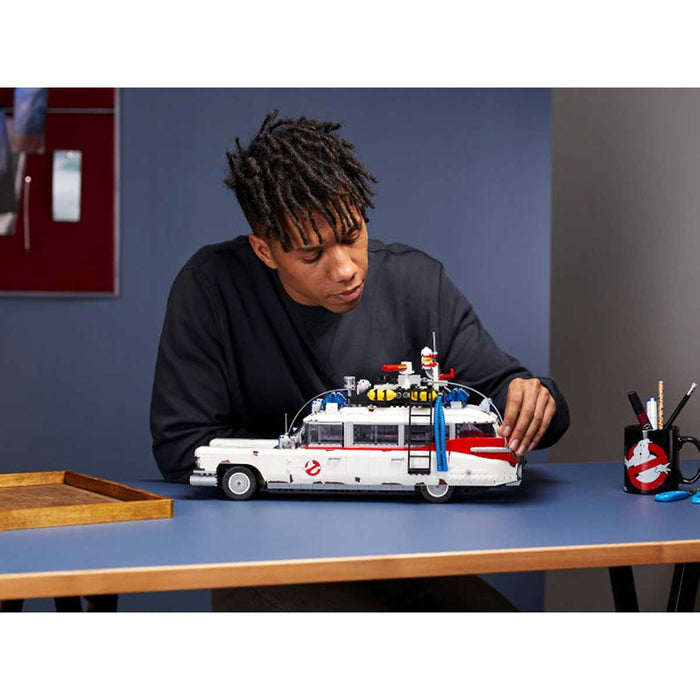 LEGO Creator Expert ECTO-1 Ghostbusters - 10274