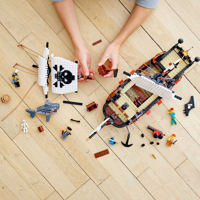 LEGO Creator Galeone Dei Pirati - 31109