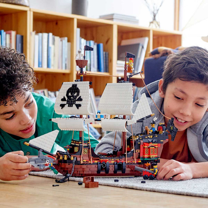 LEGO Creator Galeone Dei Pirati - 31109