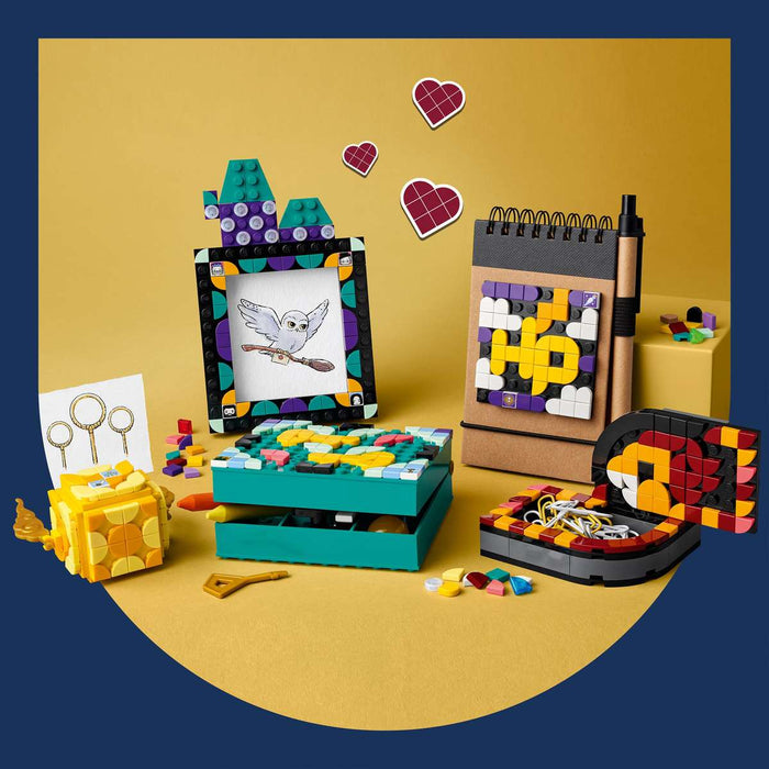LEGO Dots Kit Da Scrivania Hogwarts - 41811