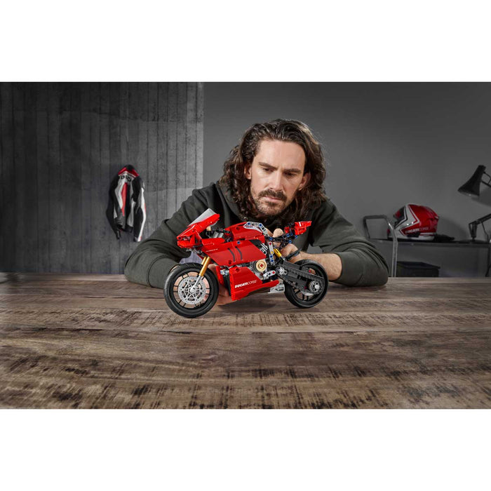 LEGO Technic Ducati Panigale V4 R - 42107