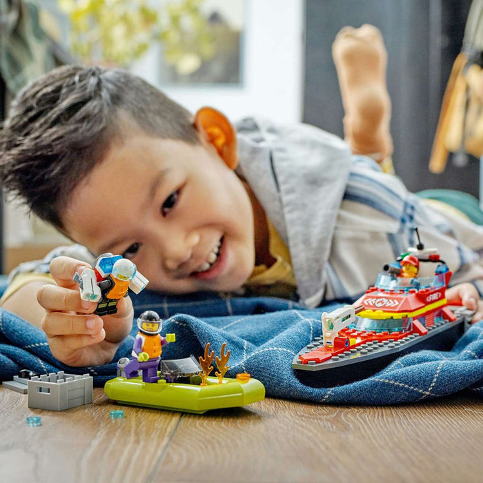 LEGO City Barca Di Soccorso Antincendio - 60373