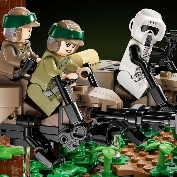 LEGO Star Wars Diorama Inseguimento Con Lo Speeder Su Endor - 75353