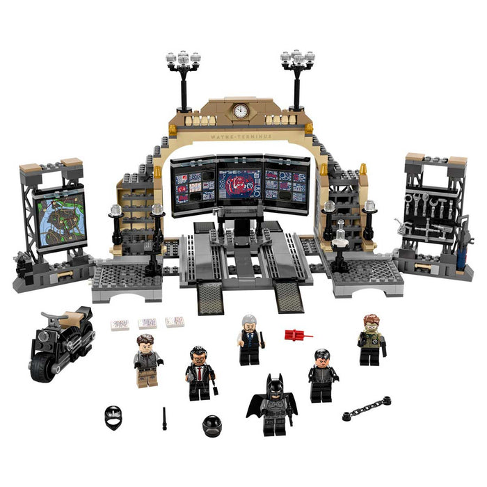 LEGO Batcave: The Riddler Face-Off - 76183